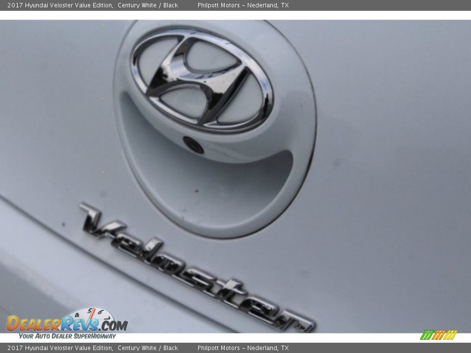 2017 Hyundai Veloster Value Edition Century White / Black Photo #11