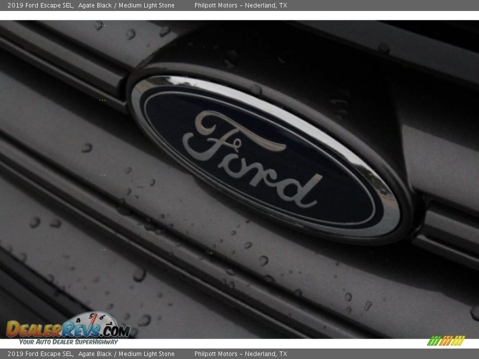 2019 Ford Escape SEL Agate Black / Medium Light Stone Photo #4