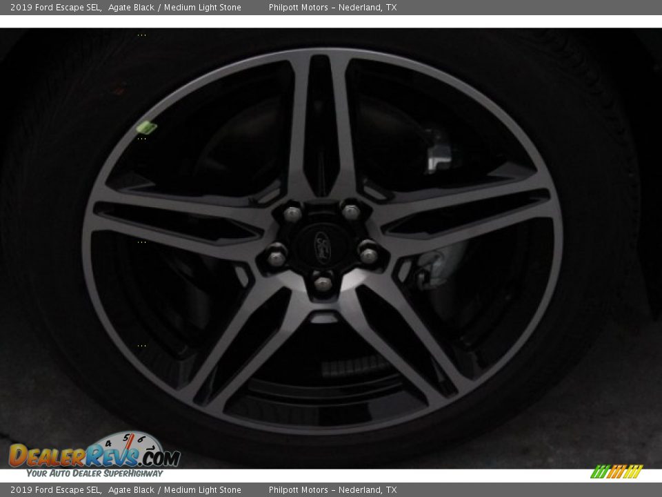 2019 Ford Escape SEL Agate Black / Medium Light Stone Photo #11