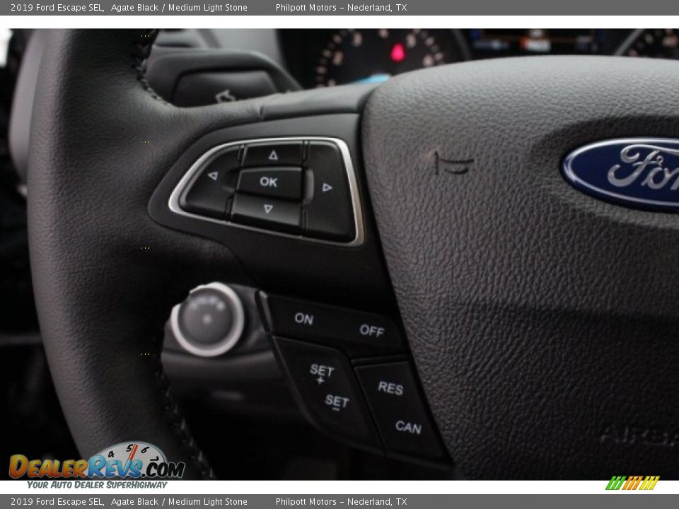 2019 Ford Escape SEL Agate Black / Medium Light Stone Photo #19