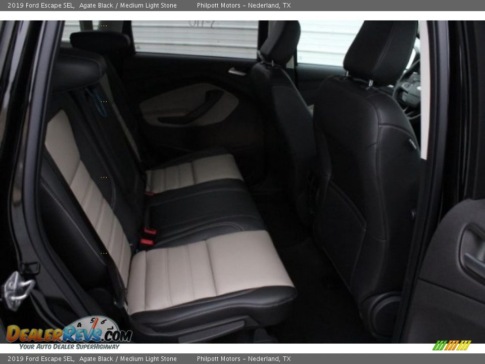 2019 Ford Escape SEL Agate Black / Medium Light Stone Photo #30