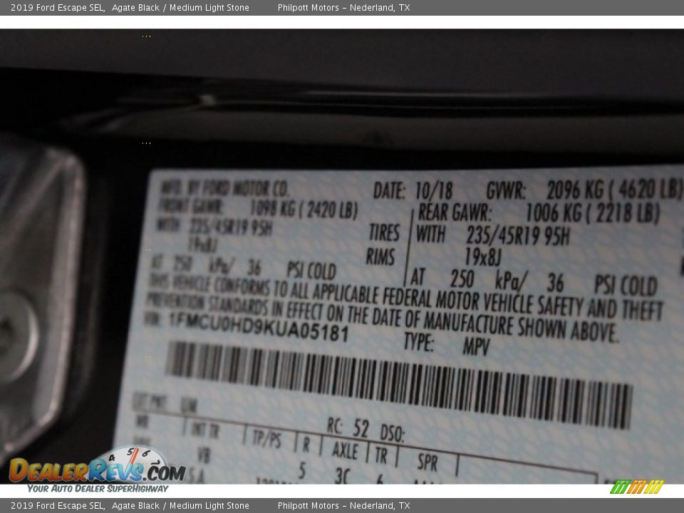 2019 Ford Escape SEL Agate Black / Medium Light Stone Photo #35