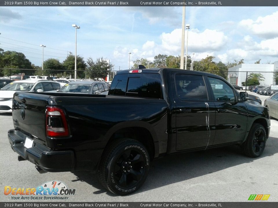 2019 Ram 1500 Big Horn Crew Cab Diamond Black Crystal Pearl / Black Photo #5