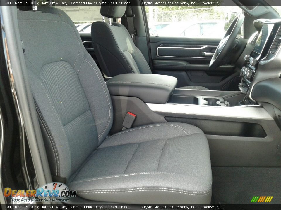 2019 Ram 1500 Big Horn Crew Cab Diamond Black Crystal Pearl / Black Photo #12