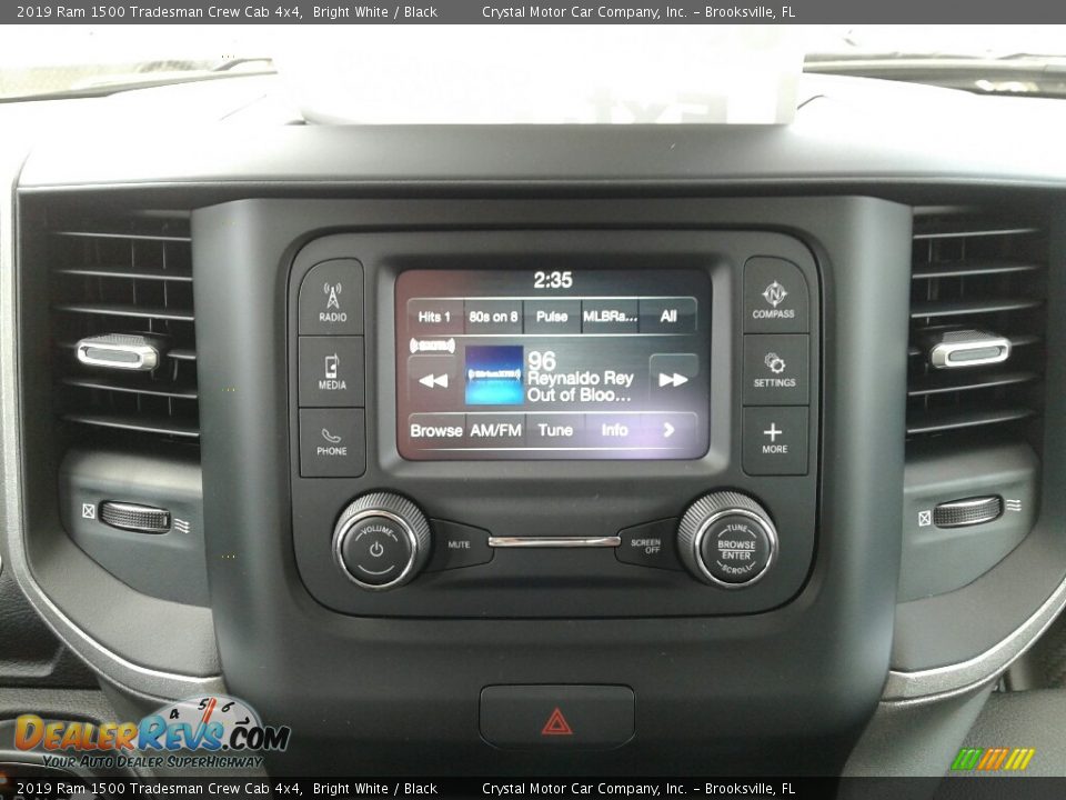 2019 Ram 1500 Tradesman Crew Cab 4x4 Bright White / Black Photo #15