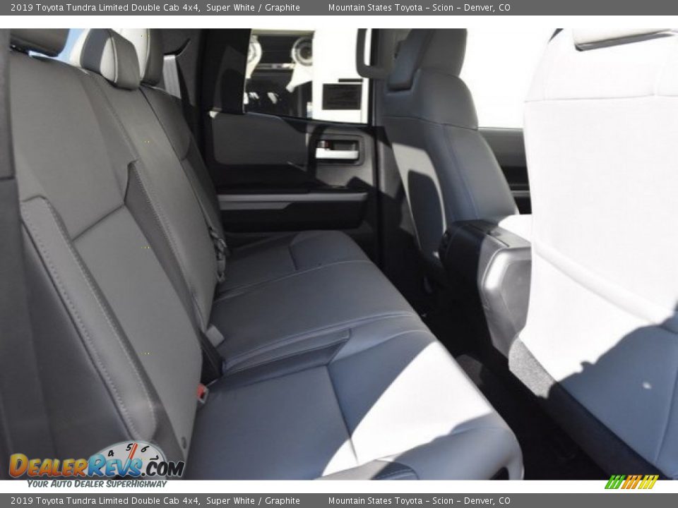 2019 Toyota Tundra Limited Double Cab 4x4 Super White / Graphite Photo #17