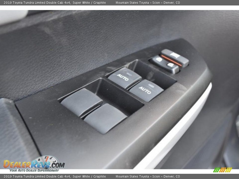 2019 Toyota Tundra Limited Double Cab 4x4 Super White / Graphite Photo #23