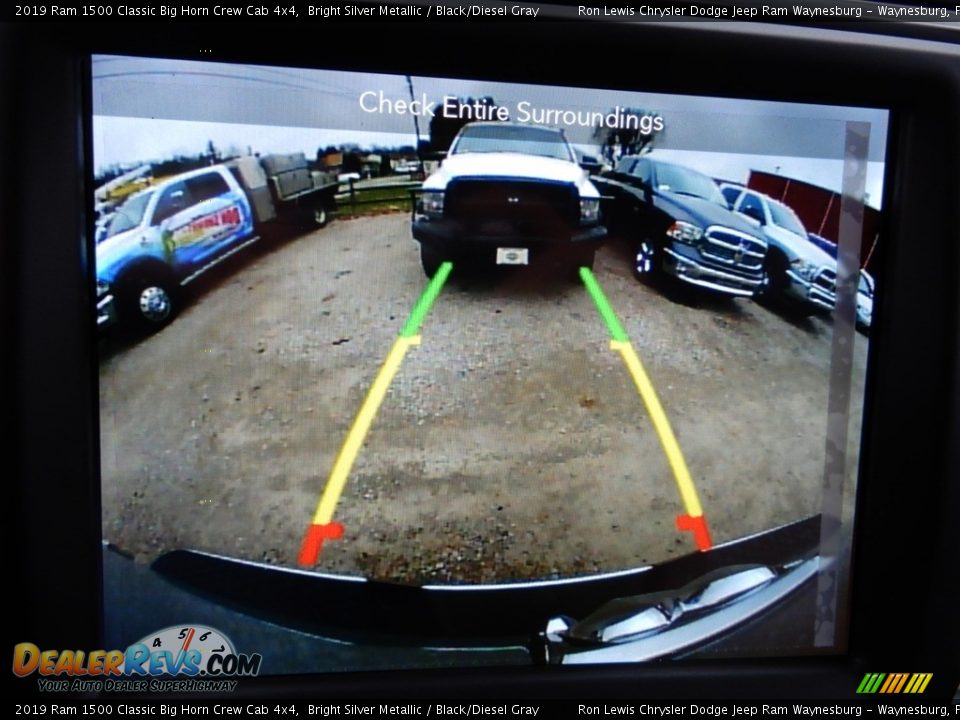 2019 Ram 1500 Classic Big Horn Crew Cab 4x4 Bright Silver Metallic / Black/Diesel Gray Photo #19