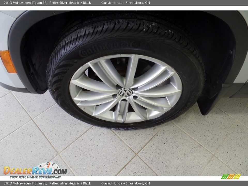 2013 Volkswagen Tiguan SE Reflex Silver Metallic / Black Photo #12
