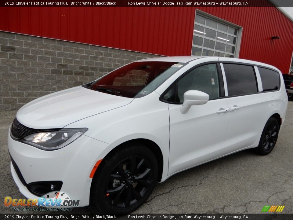 2019 Chrysler Pacifica Touring Plus Bright White / Black/Black Photo #1