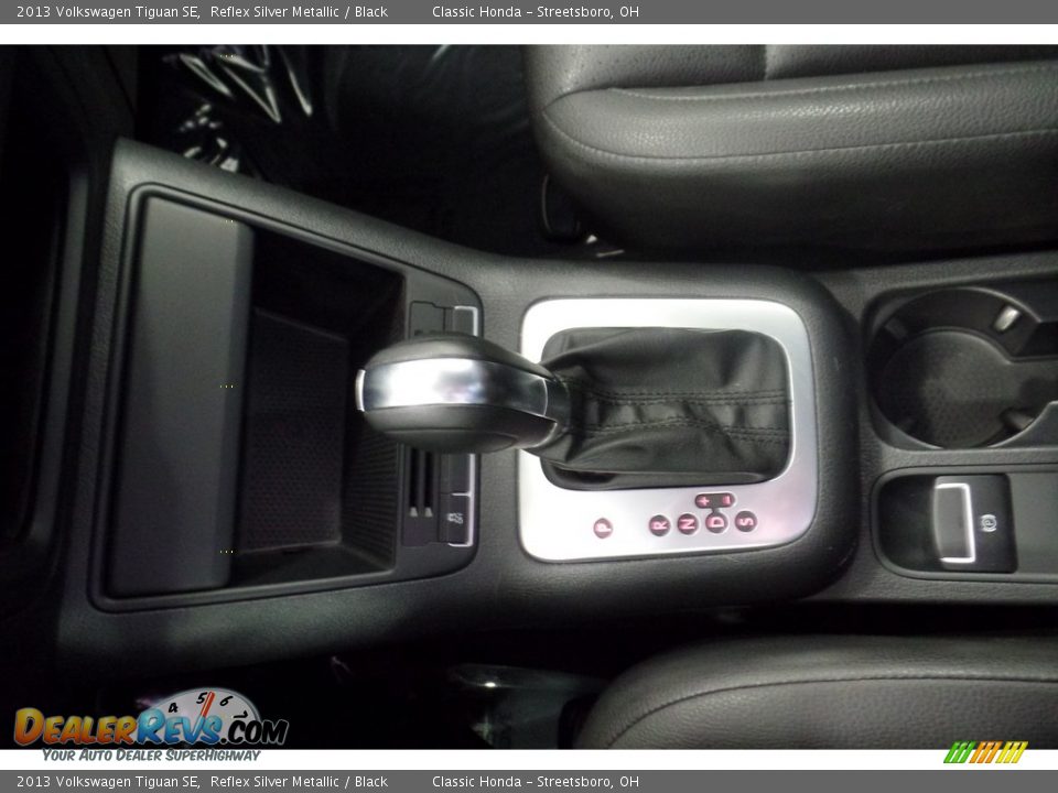 2013 Volkswagen Tiguan SE Reflex Silver Metallic / Black Photo #31