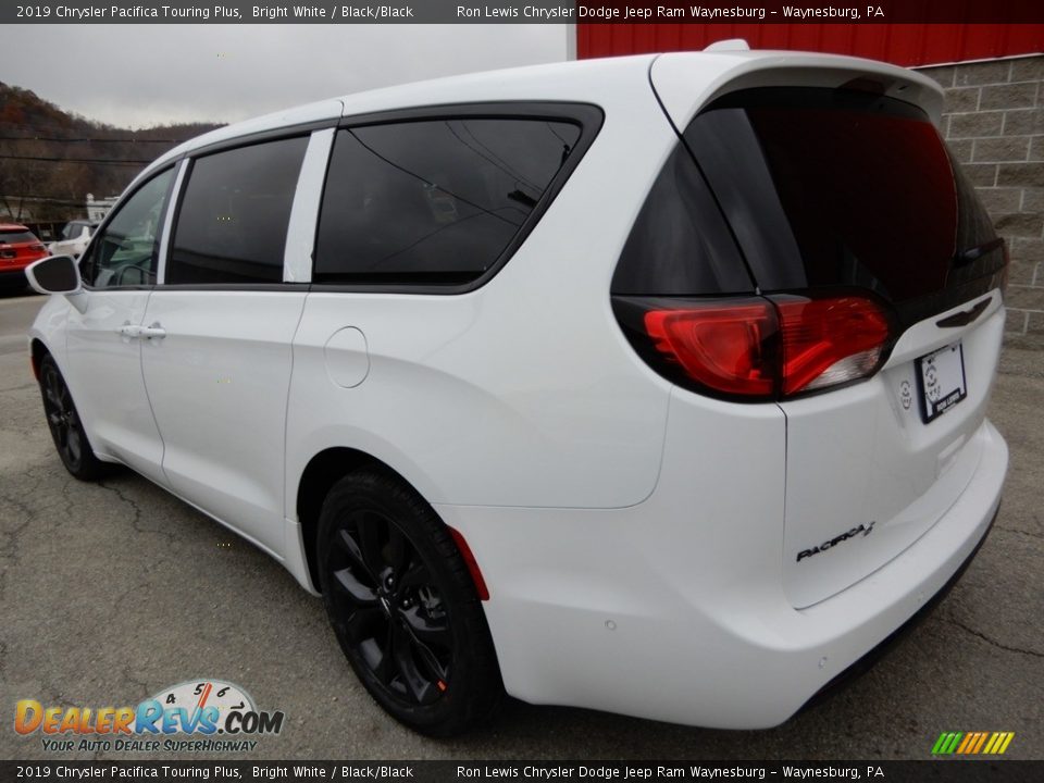 2019 Chrysler Pacifica Touring Plus Bright White / Black/Black Photo #3