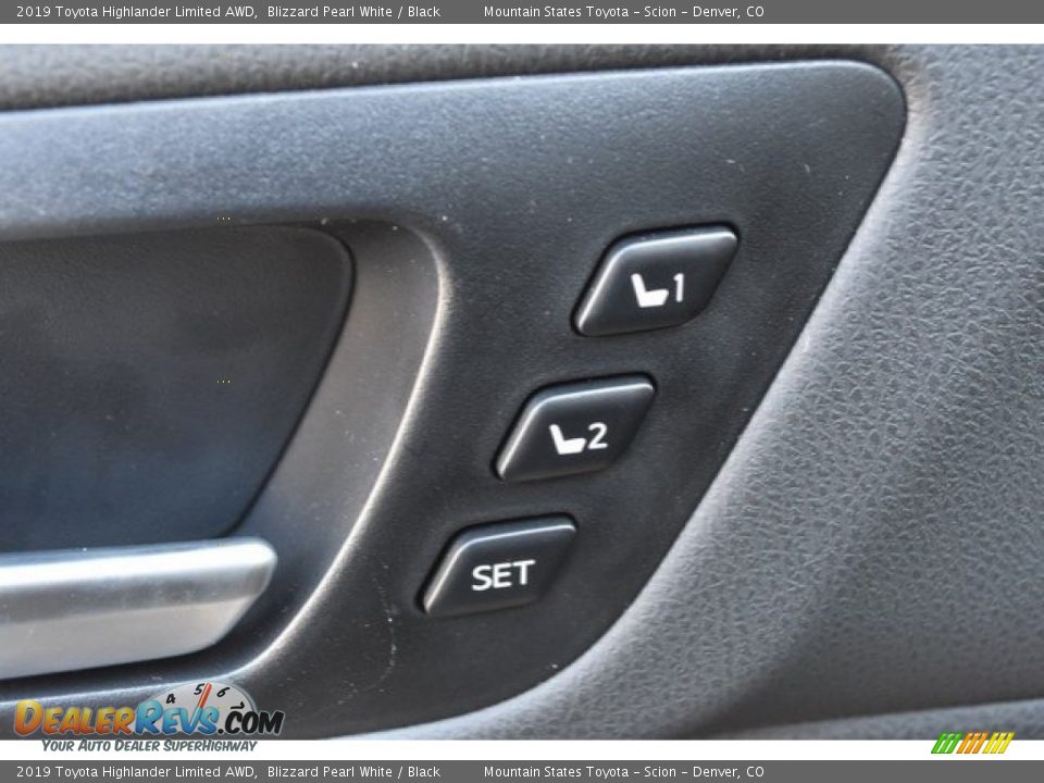 2019 Toyota Highlander Limited AWD Blizzard Pearl White / Black Photo #28