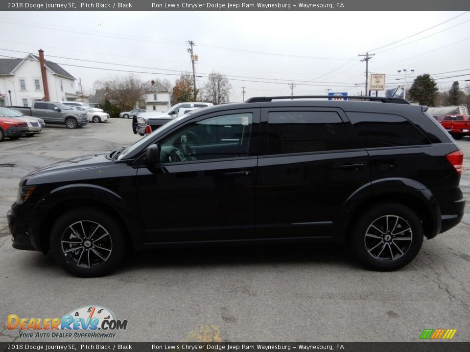 2018 Dodge Journey SE Pitch Black / Black Photo #2