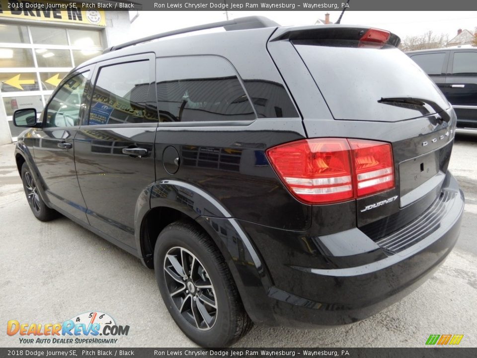 2018 Dodge Journey SE Pitch Black / Black Photo #3