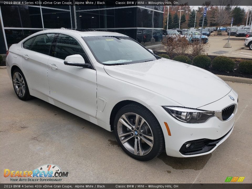 Front 3/4 View of 2019 BMW 4 Series 430i xDrive Gran Coupe Photo #1