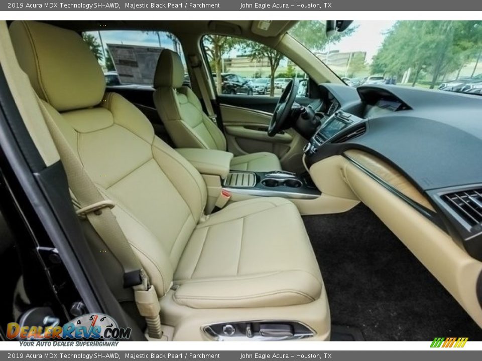Front Seat of 2019 Acura MDX Technology SH-AWD Photo #25
