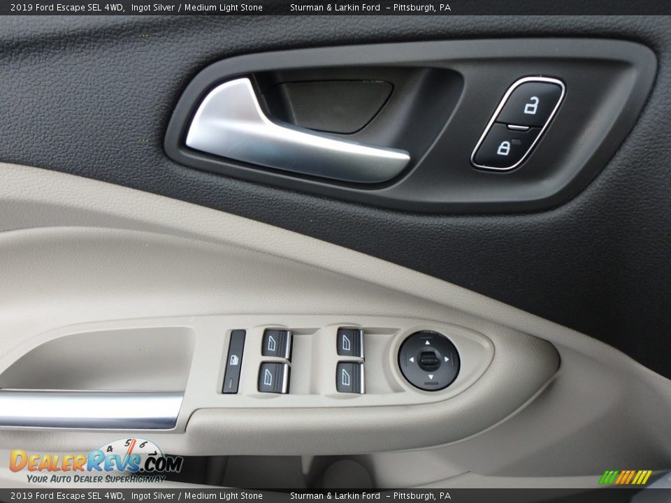 Door Panel of 2019 Ford Escape SEL 4WD Photo #9