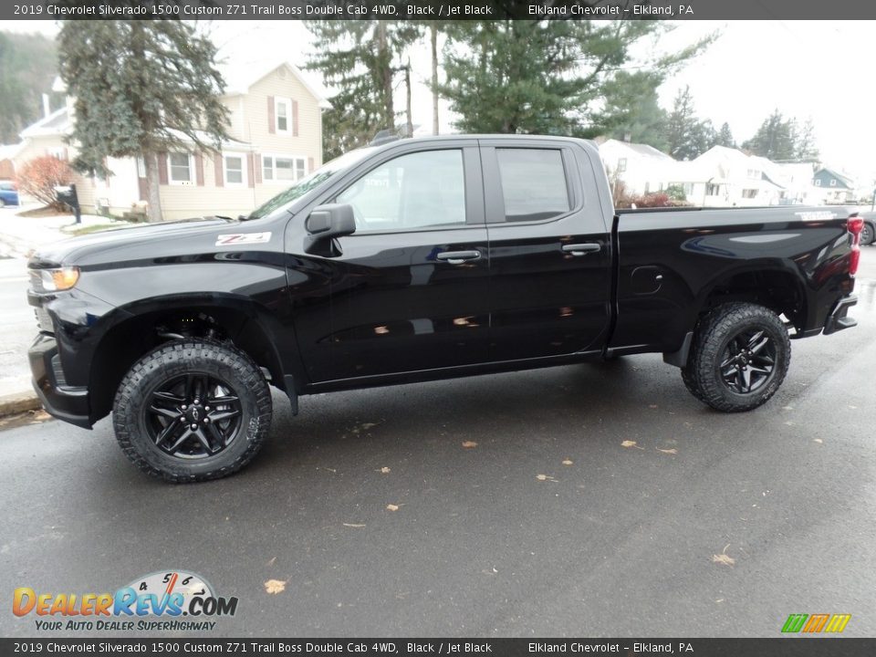 Black 2019 Chevrolet Silverado 1500 Custom Z71 Trail Boss Double Cab 4WD Photo #5