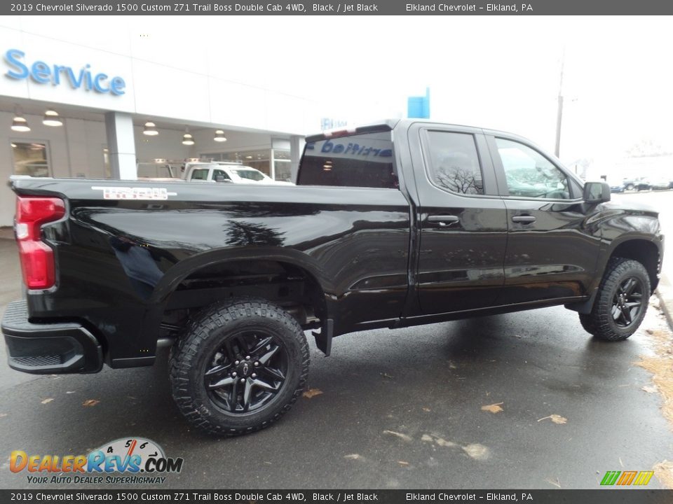 2019 Chevrolet Silverado 1500 Custom Z71 Trail Boss Double Cab 4WD Black / Jet Black Photo #19