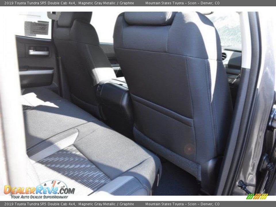 2019 Toyota Tundra SR5 Double Cab 4x4 Magnetic Gray Metallic / Graphite Photo #16