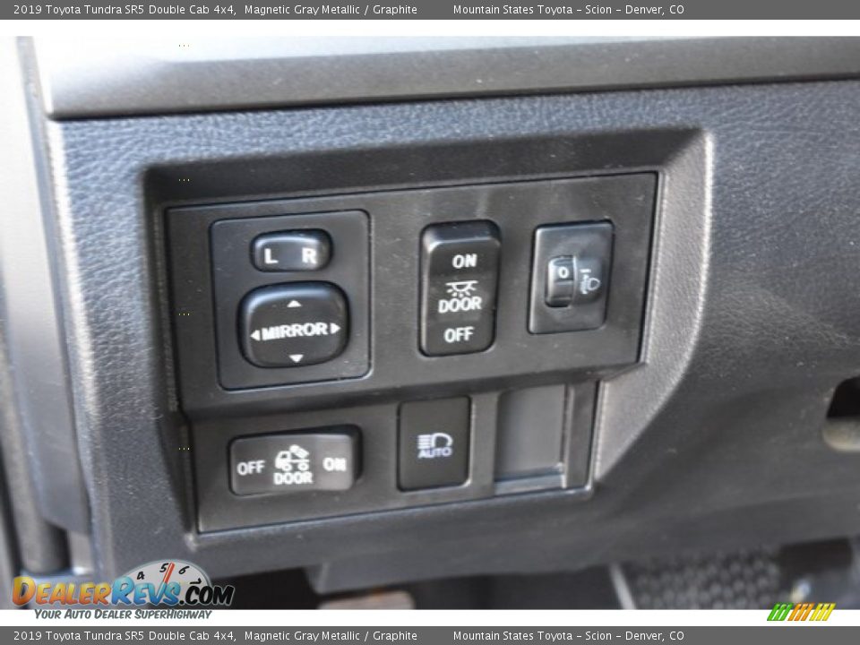 2019 Toyota Tundra SR5 Double Cab 4x4 Magnetic Gray Metallic / Graphite Photo #24