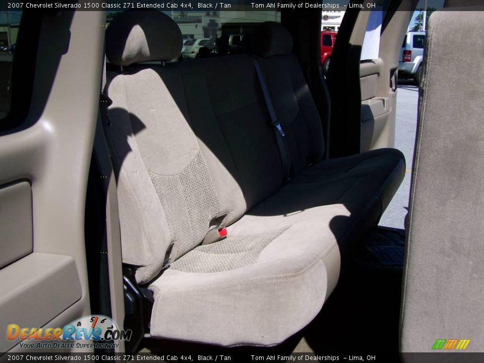 2007 Chevrolet Silverado 1500 Classic Z71 Extended Cab 4x4 Black / Tan Photo #12