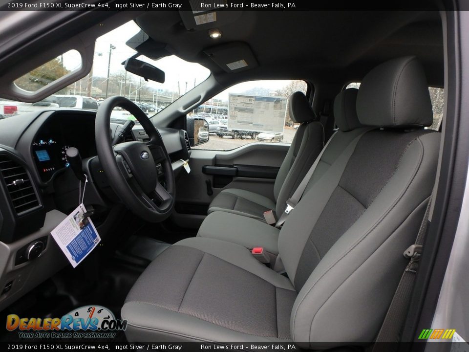 Front Seat of 2019 Ford F150 XL SuperCrew 4x4 Photo #10