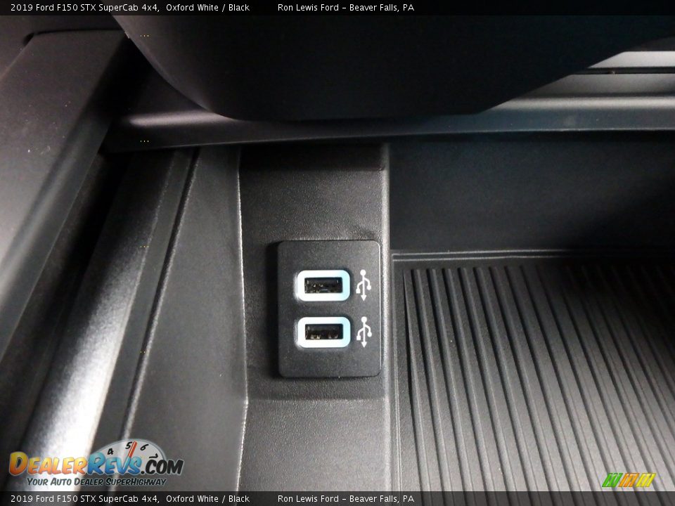 2019 Ford F150 STX SuperCab 4x4 Oxford White / Black Photo #18