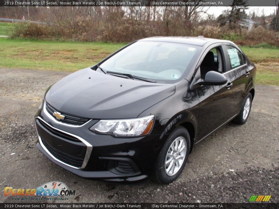 2019 Chevrolet Sonic LT Sedan Mosaic Black Metallic / Jet Black/­Dark Titanium Photo #5