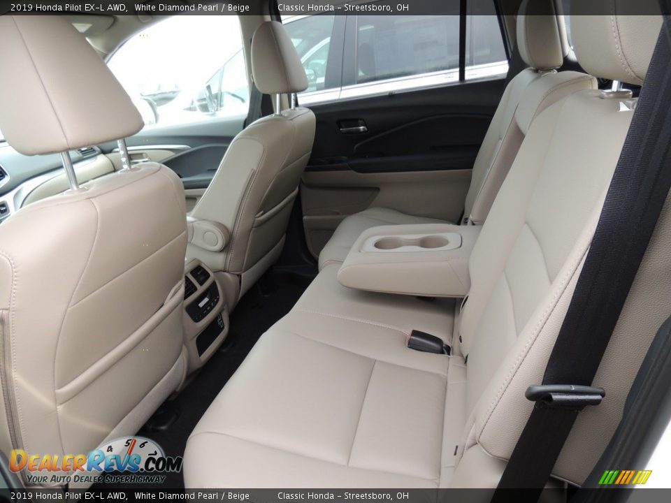 2019 Honda Pilot EX-L AWD White Diamond Pearl / Beige Photo #11