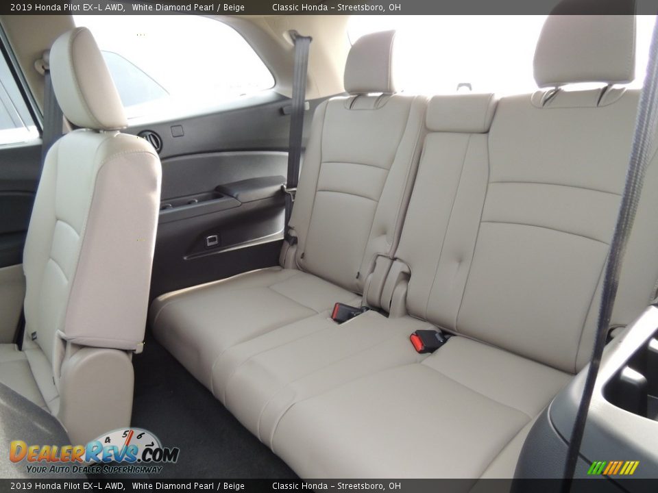 2019 Honda Pilot EX-L AWD White Diamond Pearl / Beige Photo #12