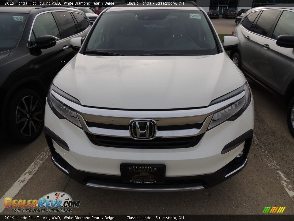 2019 Honda Pilot Touring AWD White Diamond Pearl / Beige Photo #3