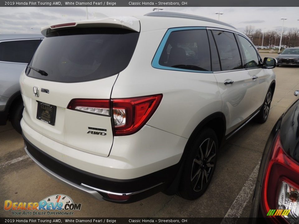 2019 Honda Pilot Touring AWD White Diamond Pearl / Beige Photo #5