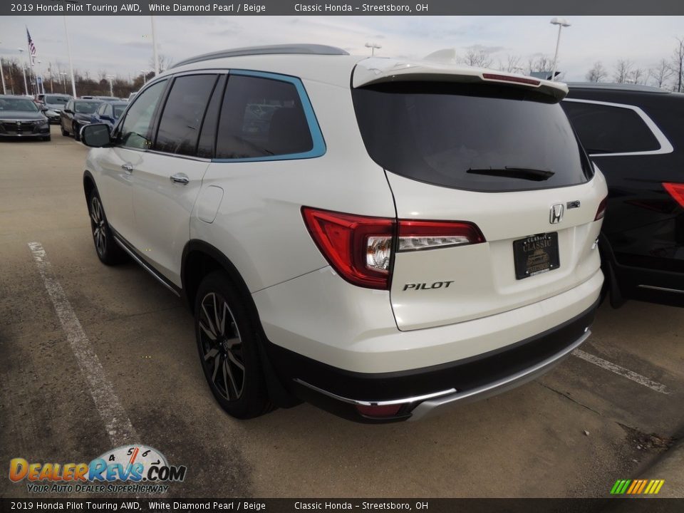2019 Honda Pilot Touring AWD White Diamond Pearl / Beige Photo #7