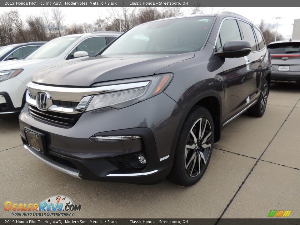 2019 Honda Pilot Touring AWD Modern Steel Metallic / Black Photo #1