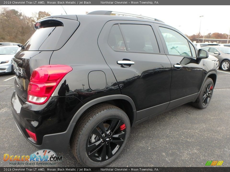 2019 Chevrolet Trax LT AWD Mosaic Black Metallic / Jet Black Photo #5