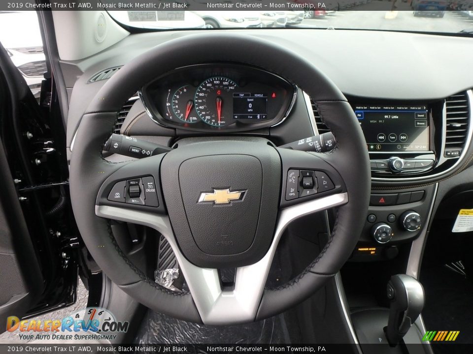 2019 Chevrolet Trax LT AWD Mosaic Black Metallic / Jet Black Photo #18