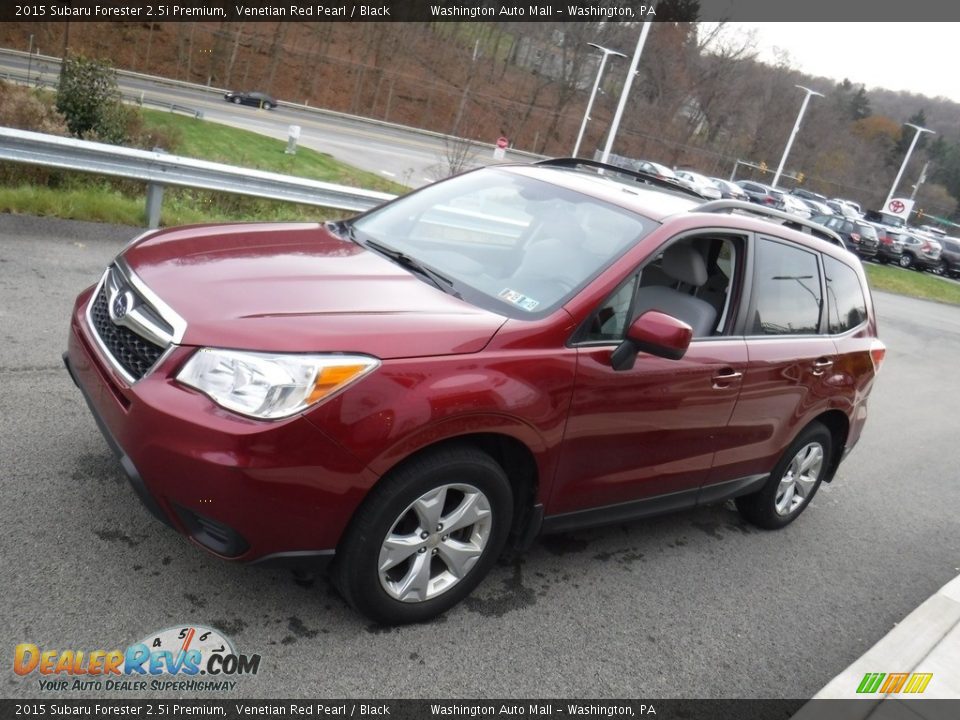 2015 Subaru Forester 2.5i Premium Venetian Red Pearl / Black Photo #6