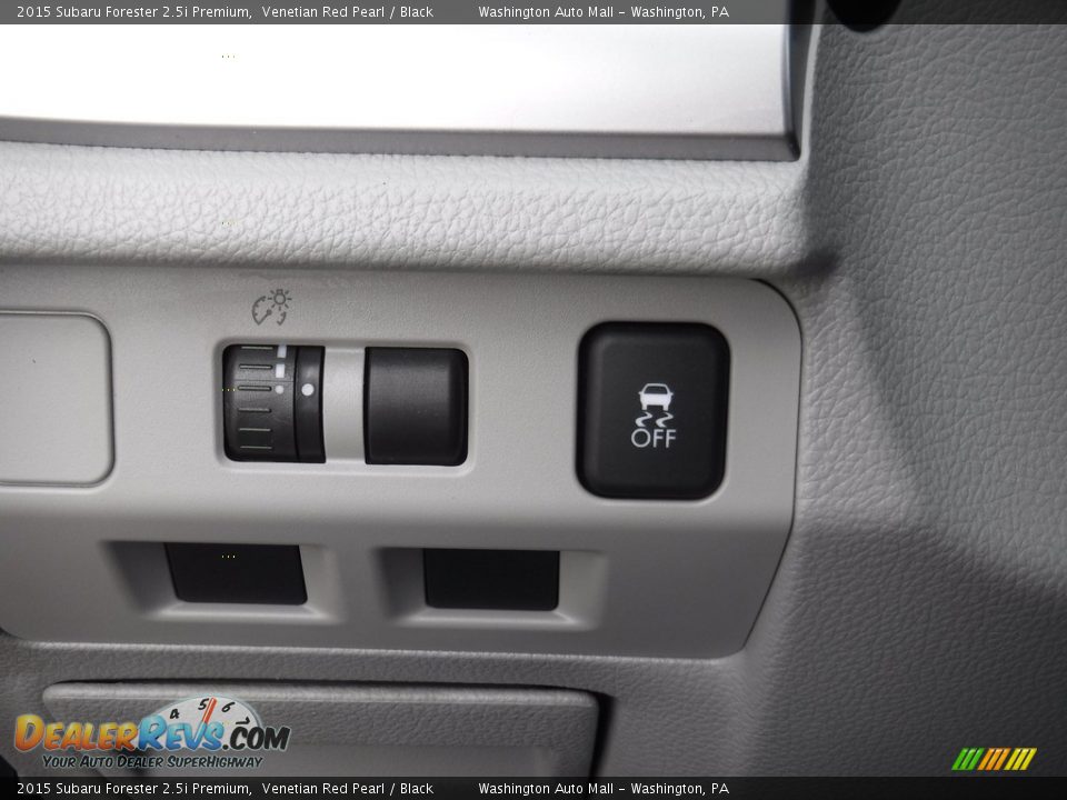 2015 Subaru Forester 2.5i Premium Venetian Red Pearl / Black Photo #22