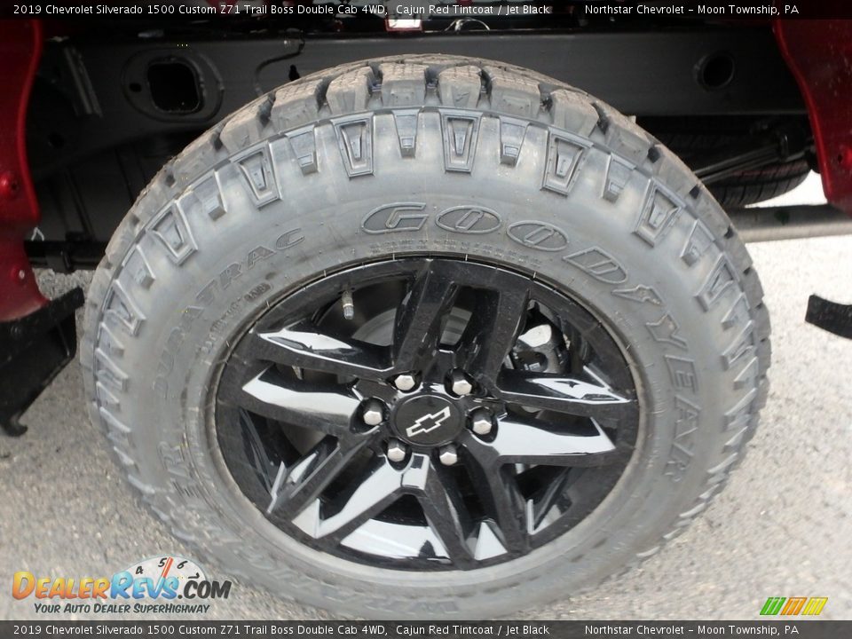 2019 Chevrolet Silverado 1500 Custom Z71 Trail Boss Double Cab 4WD Wheel Photo #9