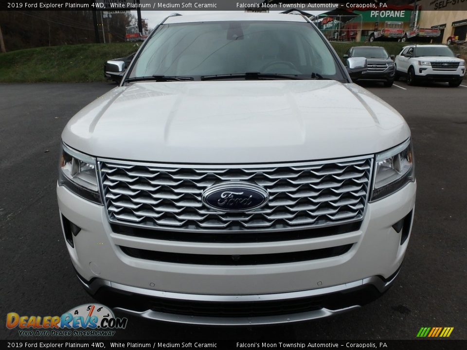 2019 Ford Explorer Platinum 4WD White Platinum / Medium Soft Ceramic Photo #3