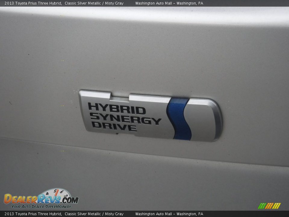 2013 Toyota Prius Three Hybrid Classic Silver Metallic / Misty Gray Photo #9