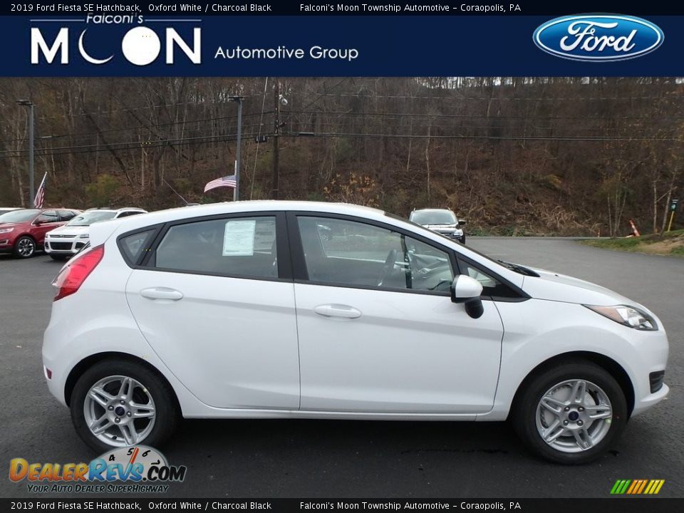 2019 Ford Fiesta SE Hatchback Oxford White / Charcoal Black Photo #1