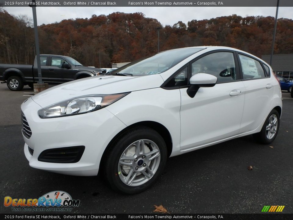 Oxford White 2019 Ford Fiesta SE Hatchback Photo #4