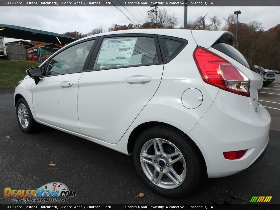 2019 Ford Fiesta SE Hatchback Oxford White / Charcoal Black Photo #5