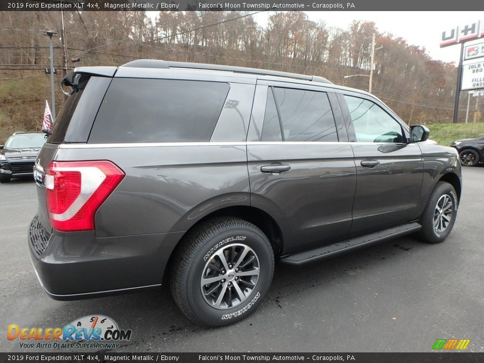 Magnetic Metallic 2019 Ford Expedition XLT 4x4 Photo #5