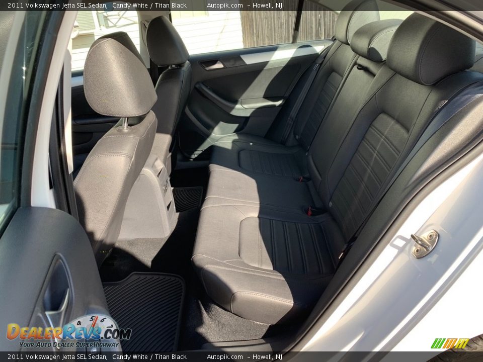 2011 Volkswagen Jetta SEL Sedan Candy White / Titan Black Photo #13