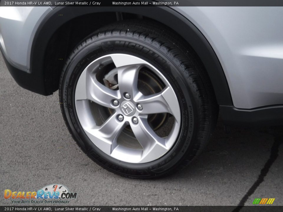 2017 Honda HR-V LX AWD Lunar Silver Metallic / Gray Photo #3
