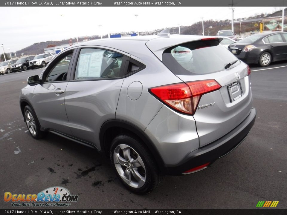 2017 Honda HR-V LX AWD Lunar Silver Metallic / Gray Photo #7